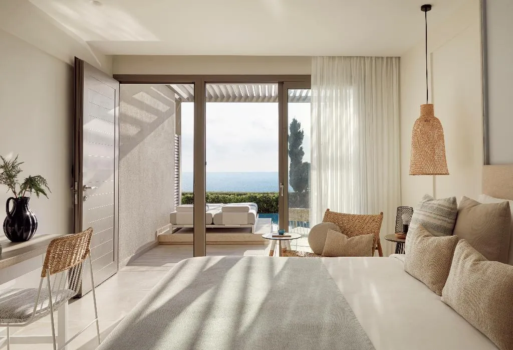 SUITE ONE BEDROOM Room, Mare Paphos, Cyprus