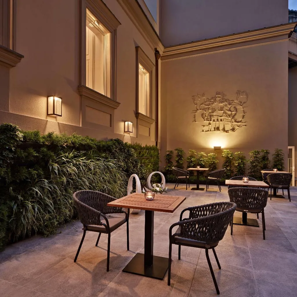 General view, de Bonart Naples-Curio Collection by Hilton, Naples