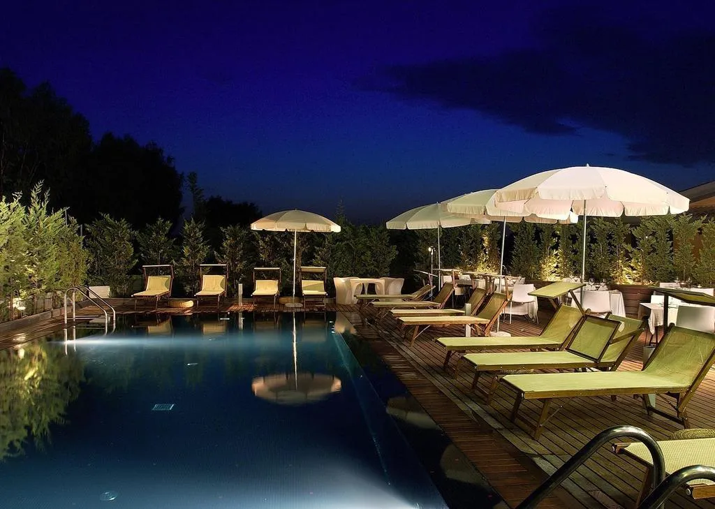 Terrace, Black, Rome