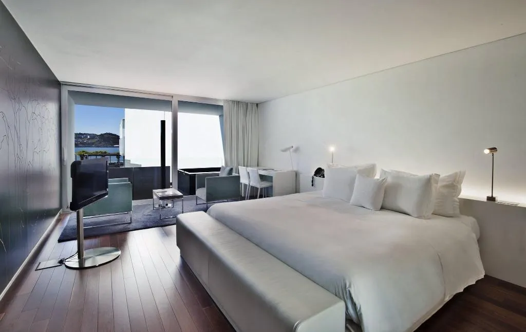 Room, Altis Belem Hotel & Spa, a Member of Design Hotels, Lisbon