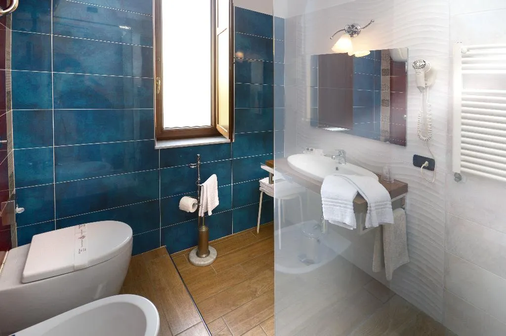 DOUBLE SUPERIOR Room, Pinto-Storey Hotel, Naples