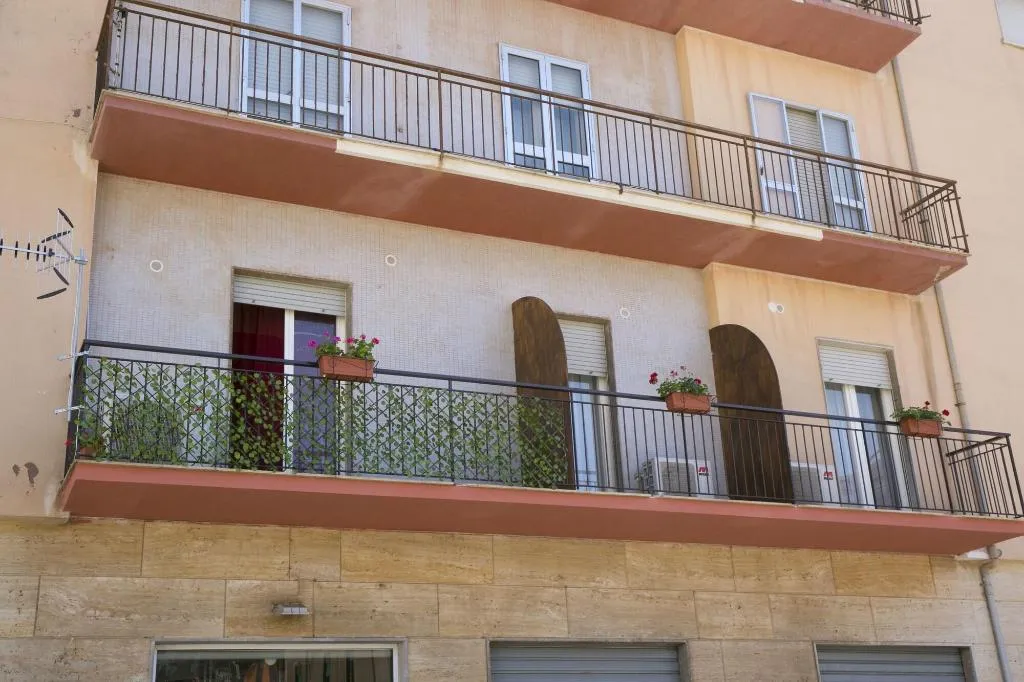 Sports and Entertainment, B&B MaryJosè, Palermo