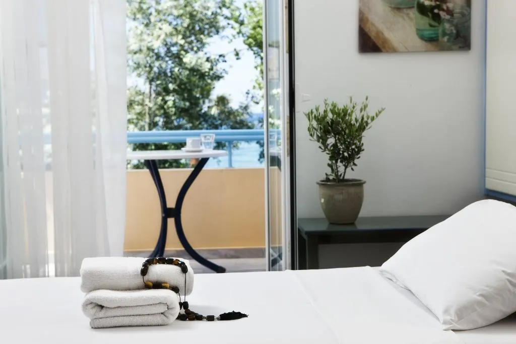 Double or Twin SIDE SEA VIEW Room, Fereniki Holiday Resort, Crete