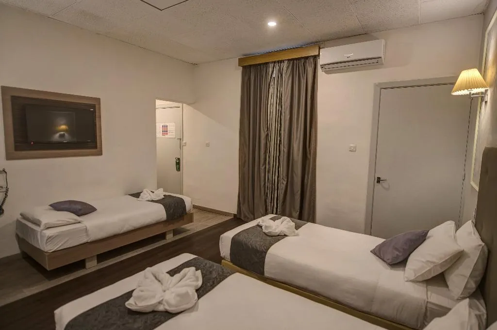TRIPLE STANDARD Room, Europa Hotel Malta, Malta