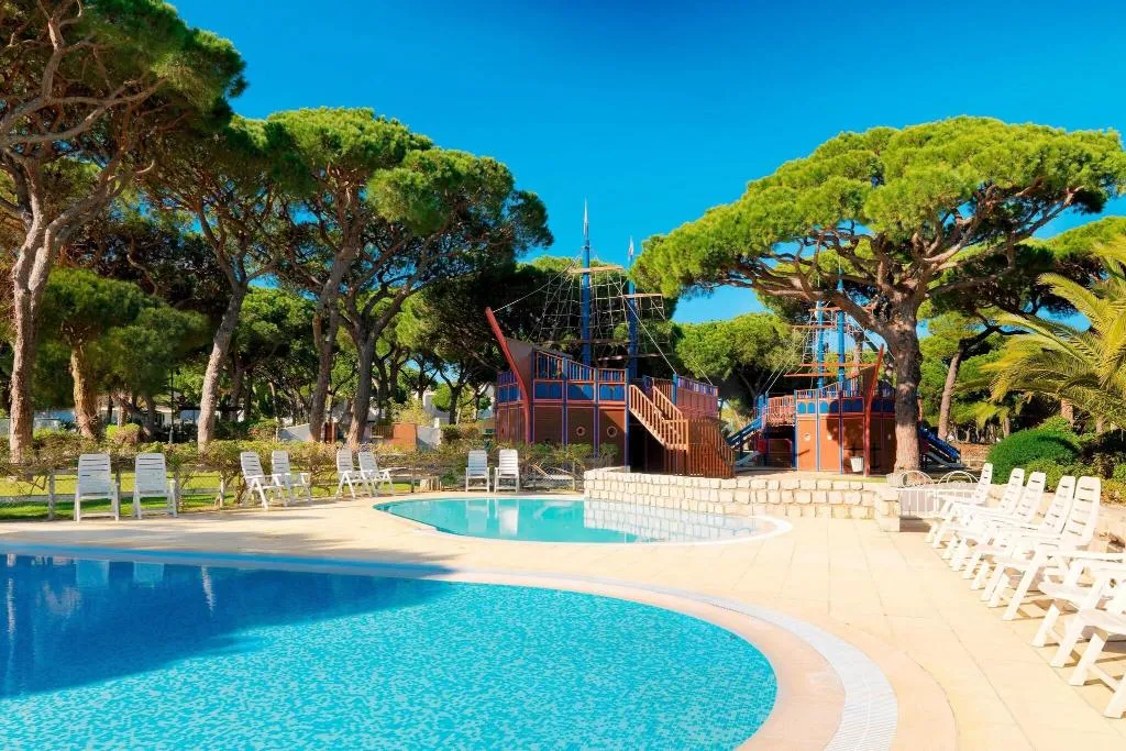 General view, Pine Cliffs Resort, Algarve