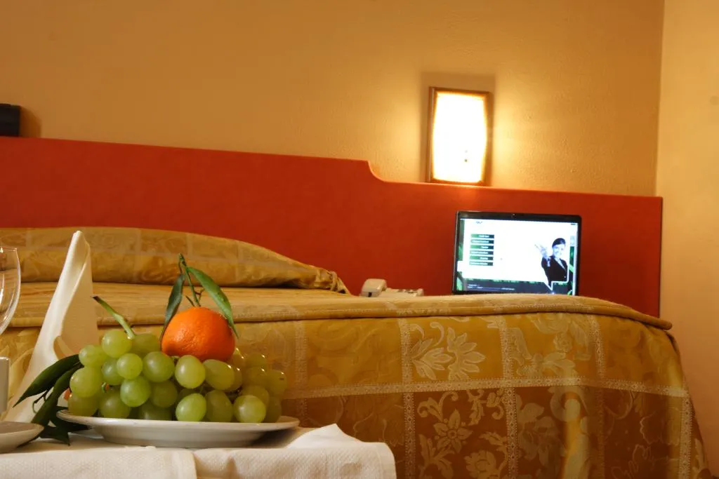 Double or Twin STANDARD Room, Tre Torri, Catania