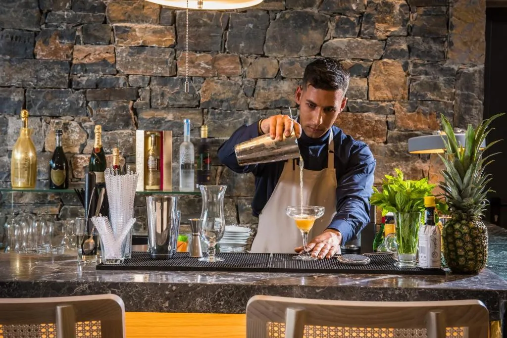 Bar, Petousis Hotel & Suites, Crete