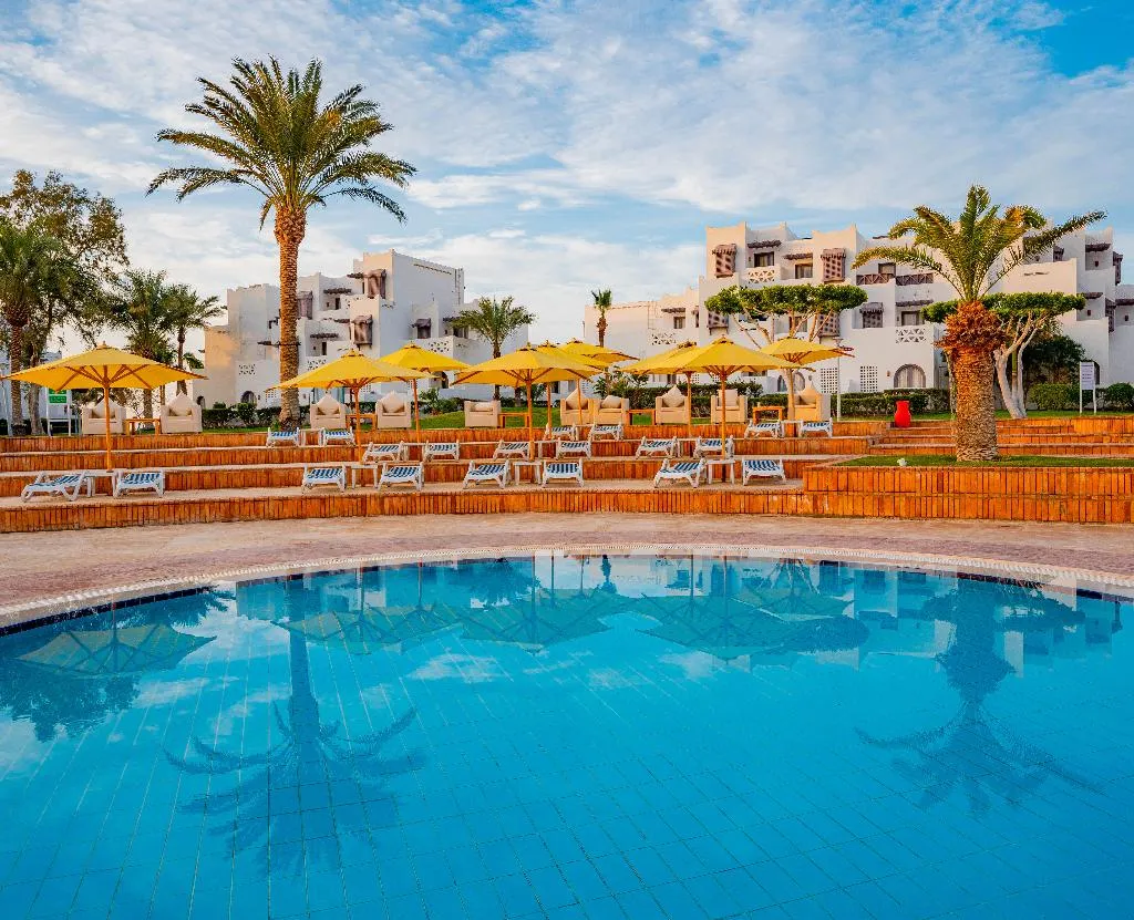 DOUBLE SUPERIOR Room, Mercure Hurghada, Red Sea Riviera