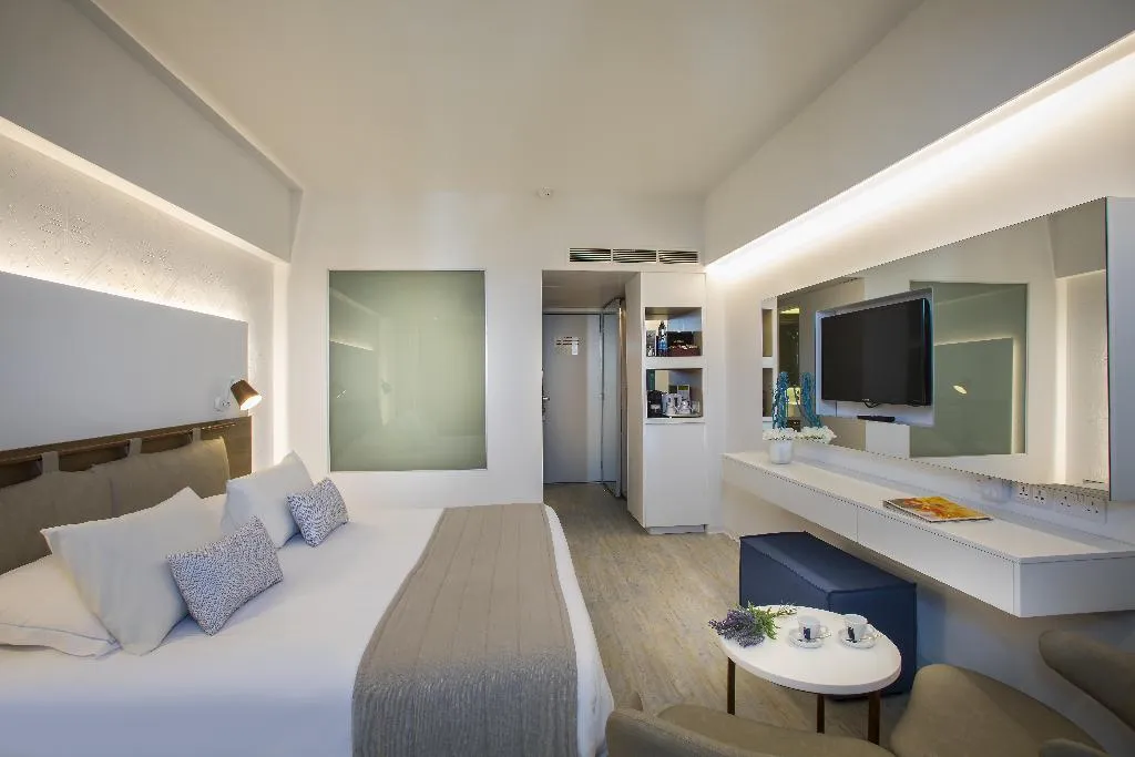 Double or Twin SUPERIOR SIDE SEA VIEW Room, Lordos Beach, Cyprus