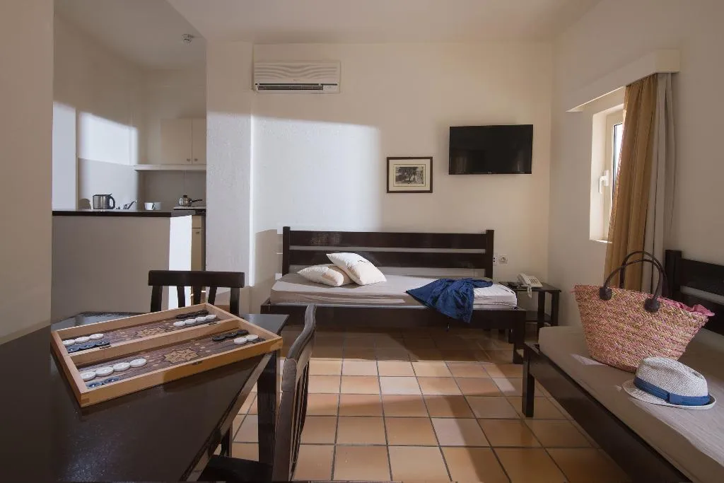 APARTMENT ONE BEDROOM Room, Ourania Apartments, Crete