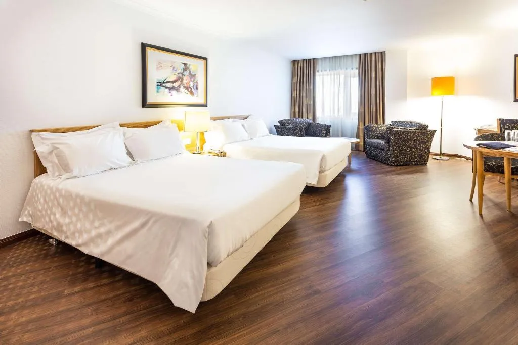 Room, Radisson Blu Hotel, Lisbon, Lisbon