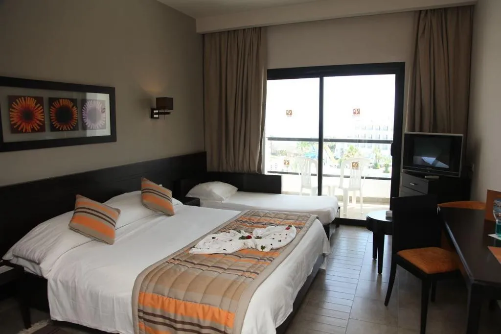 TRIPLE SEA VIEW Room, Vincci Nozha Beach, Tunisia