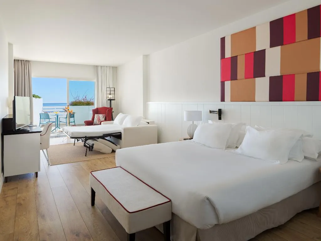 FAMILY ROOM SUPERIOR Room, H10 Estepona Palace, Costa Del Sol