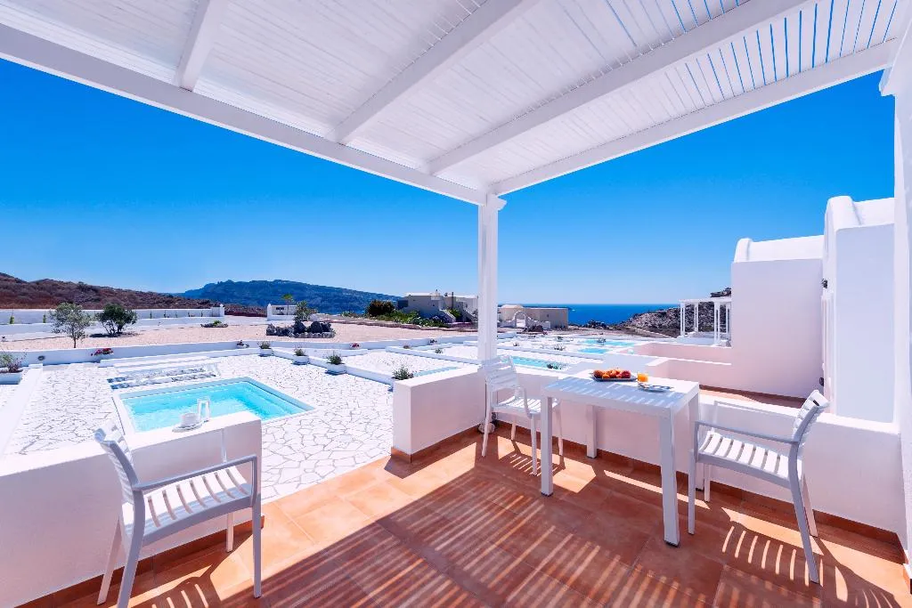 VILLA SUPERIOR WITH PRIVATE POOL Room, Katharos Pool Villas, Santorini