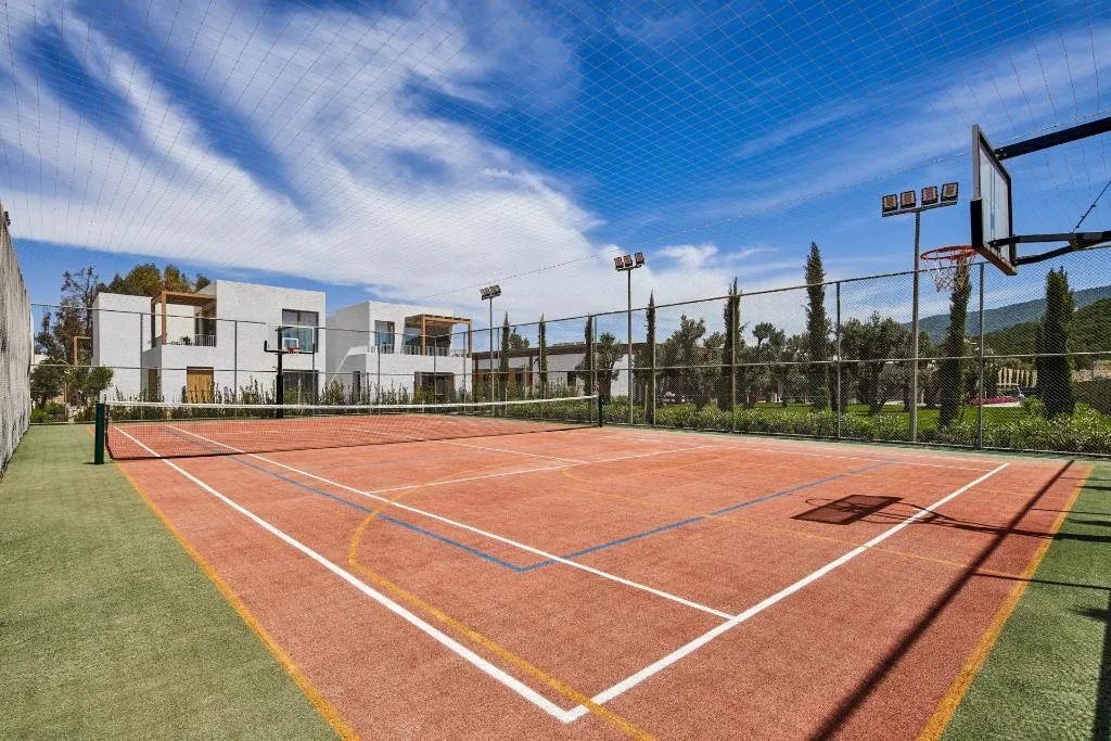 Sports and Entertainment, Voyage Torba, Bodrum
