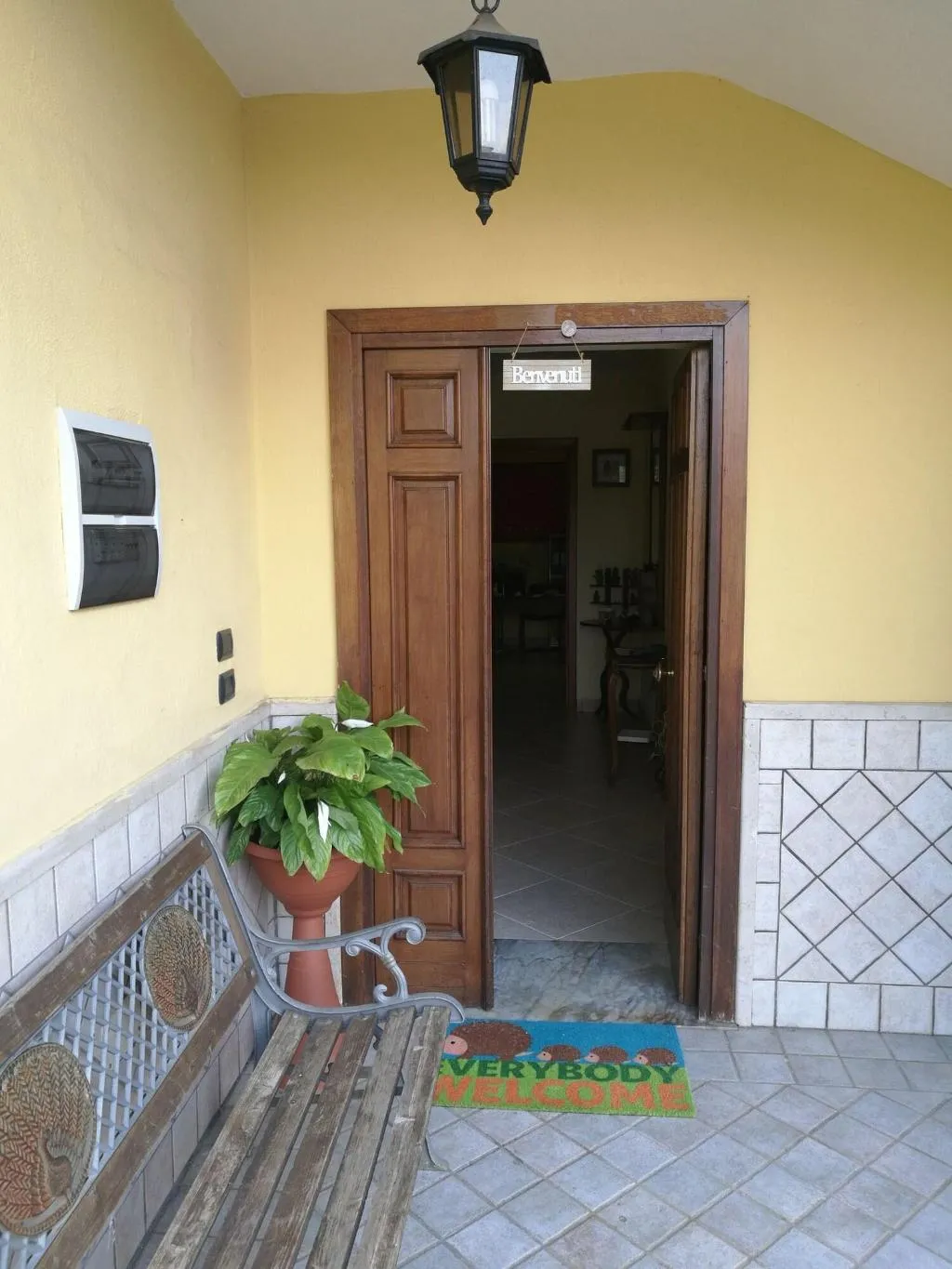 General view, Garden inn, Naples