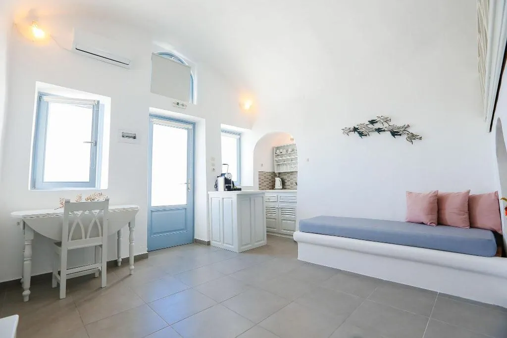 Room, Ilioperato Traditional Apartments, Santorini