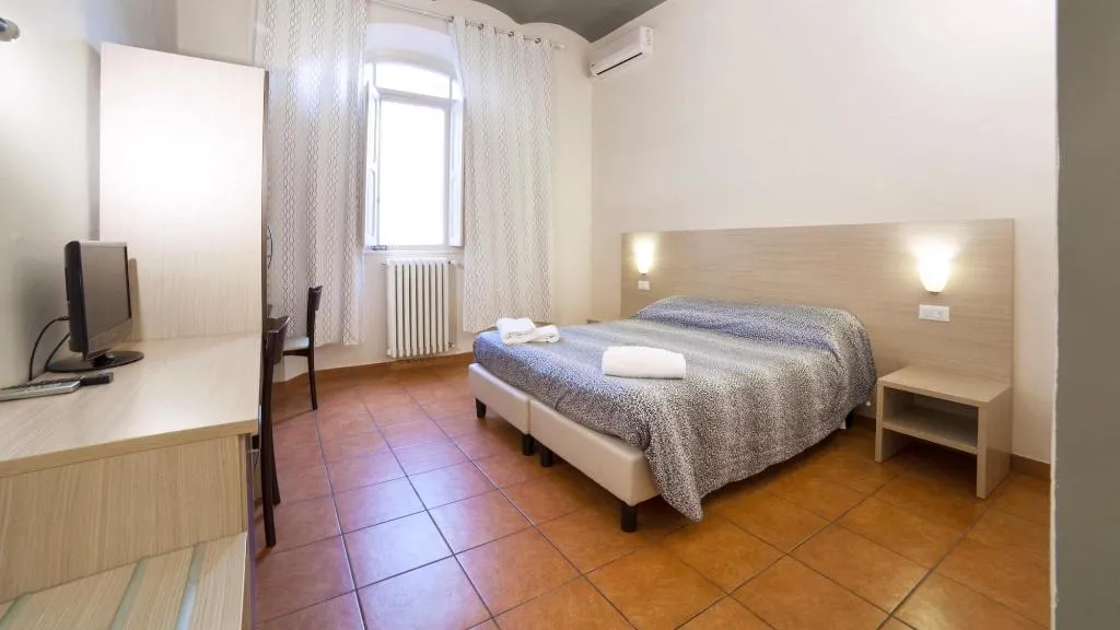 Room, Corte Passi, Florence