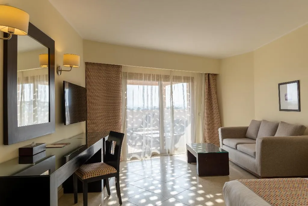 SUITE STANDARD Room, Fort Arabesque Resort, Spa and Villas, Red Sea Riviera