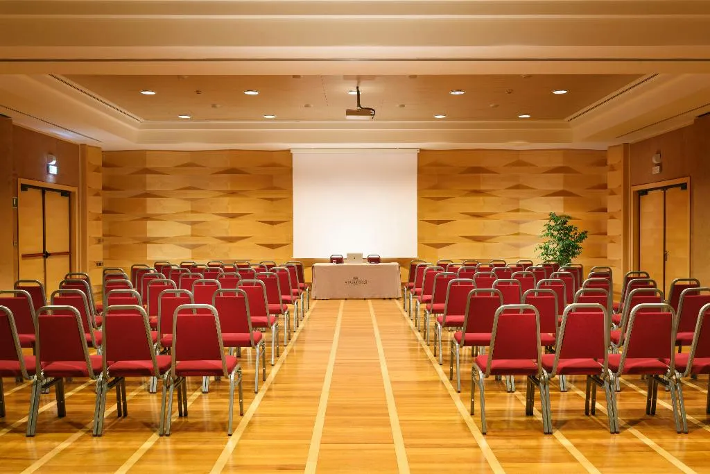 Conferences, Unahotels Varese, Milan