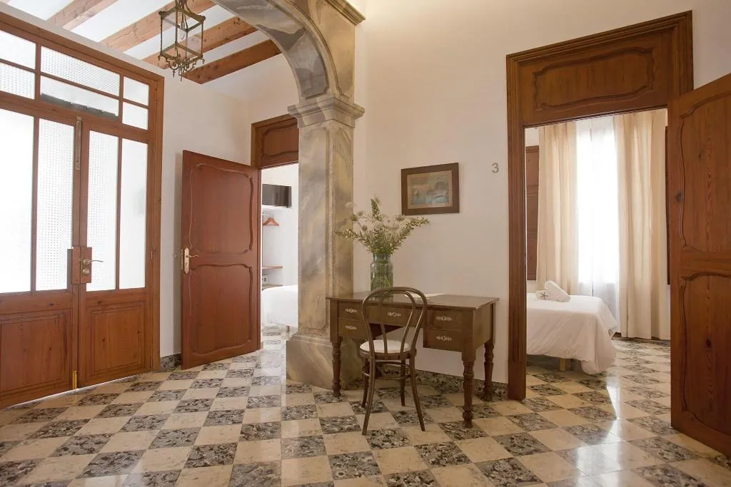 Room, Casal de Petra - Rooms & Pool, Majorca