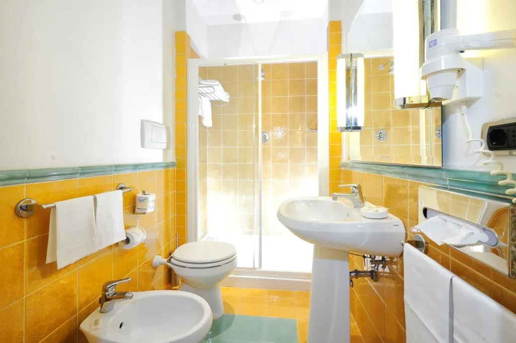 Room, Hotel Lloyd Roma, Rome