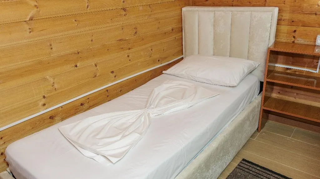 TRIPLE BASIC Room, Dolanit Hotels Vila E Drurit, Durres