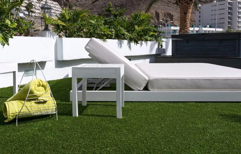 SUITE DELUXE WITH JACUZZI Room, Apartamentos Portonovo, Gran Canaria