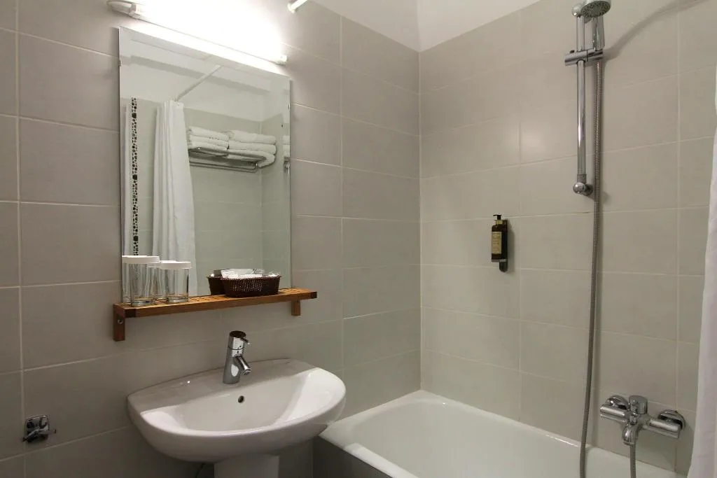 TWIN STANDARD Room, Pan, Athens