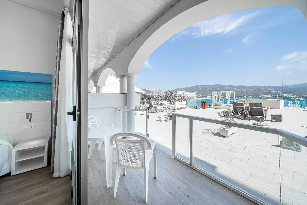 Double or Twin STANDARD Room, Seramar Comodoro Playa, Majorca