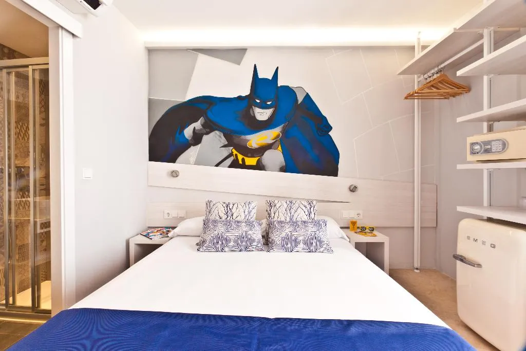 Double or Twin PREMIUM Room, Ryans La Marina, Ibiza