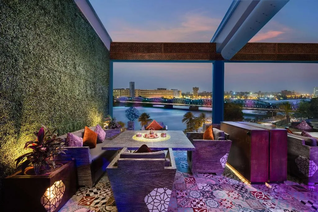 Restaurant, Fairmont Nile City, Cairo