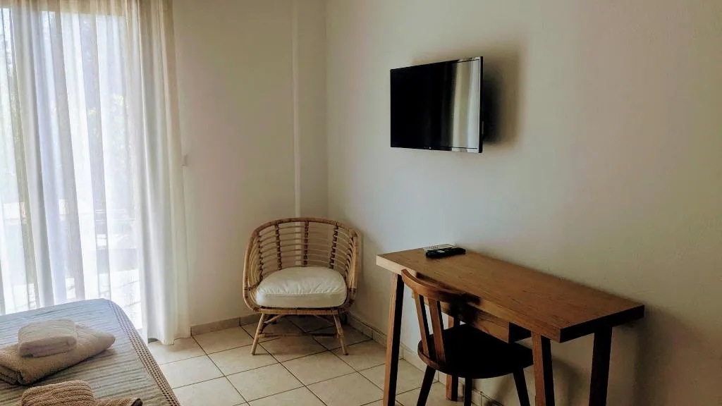 Room, Villa Karina - Near Achladies Beach, Skiathos