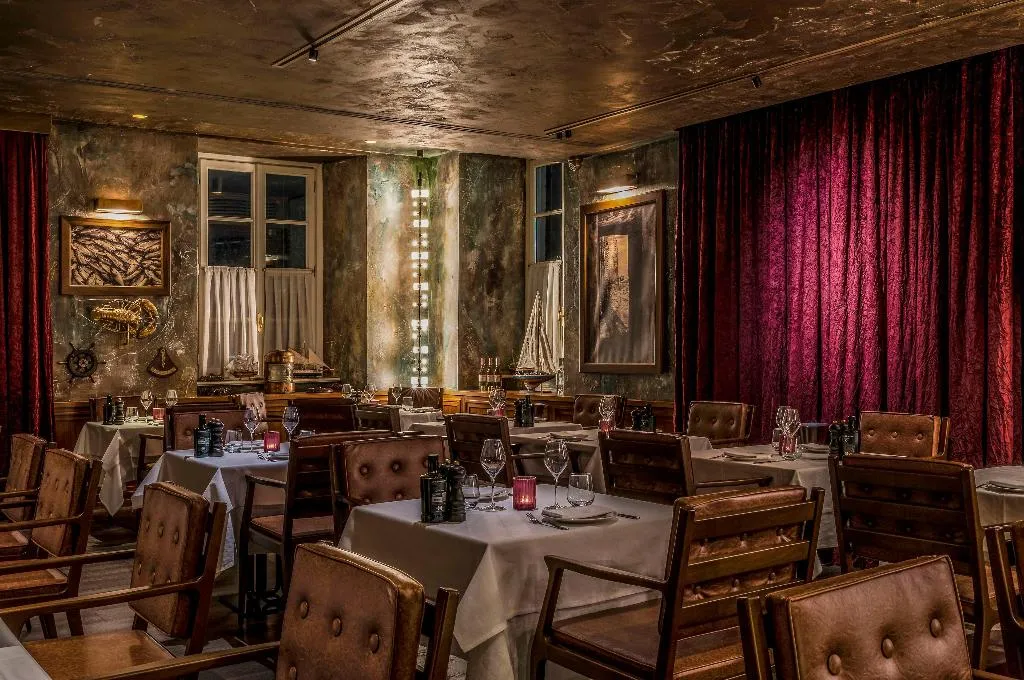 Restaurant, Avani Palazzo Moscova Milan Hotel, Milan