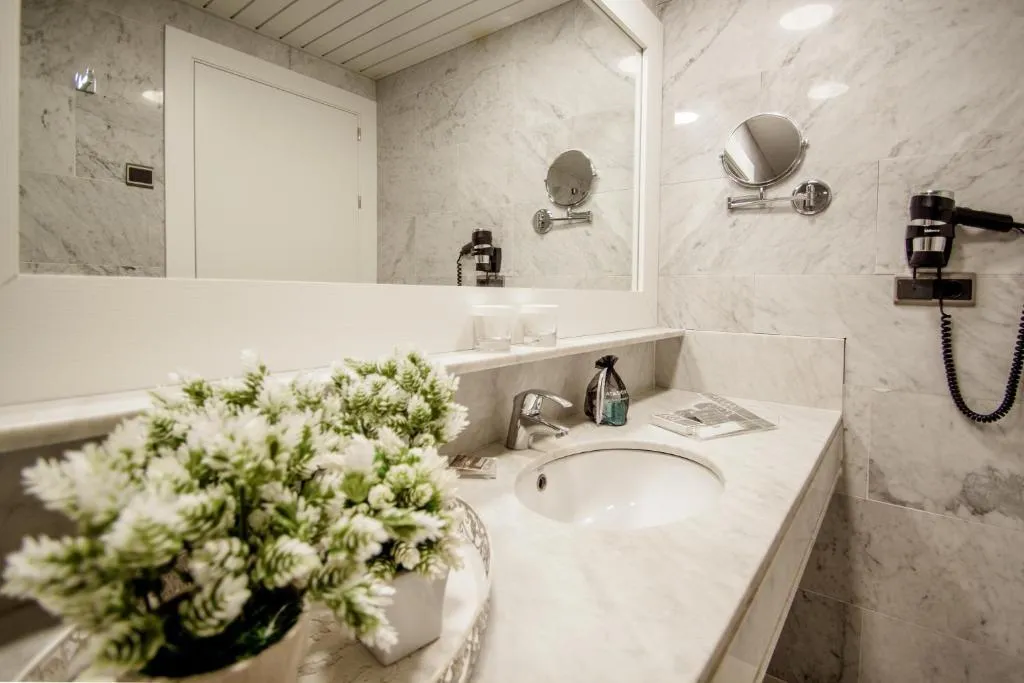 Double or Twin SEA VIEW HONEYMOON Room, Catalonia Del Mar, Majorca