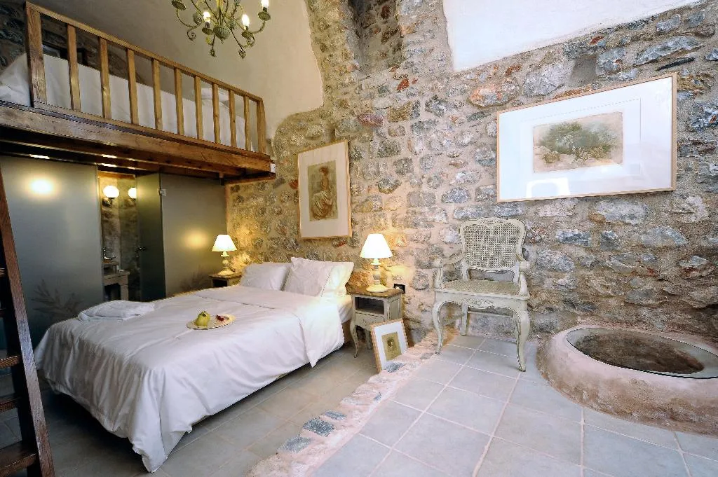 FAMILY ROOM STANDARD Room, Citta Dei Nicliani, Kalamata