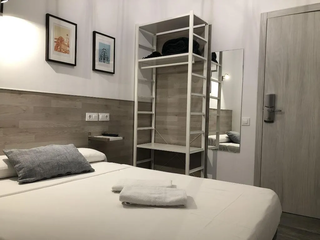 Room, Hostal Rias Bajas, Madrid