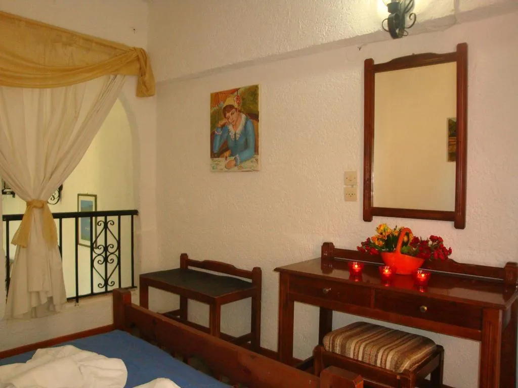 APARTMENT CAPACITY 3 Room, Maria Flora Apartments, Crete