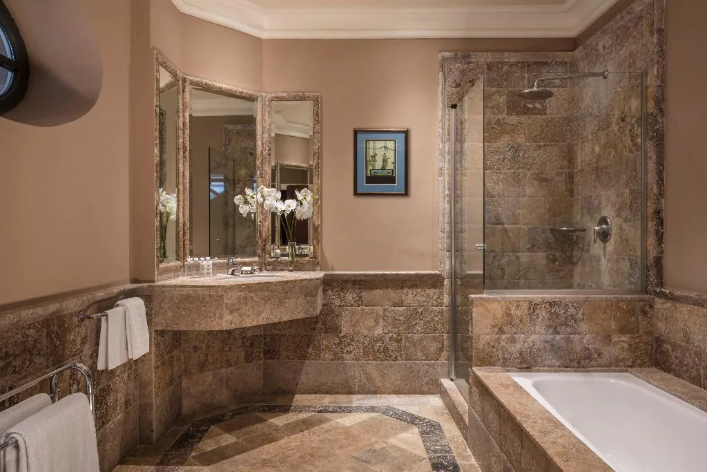 JUNIOR SUITE WITH VIEWS Room, Anantara Villa Padierna Palace Benahavis Marbella, Costa Del Sol