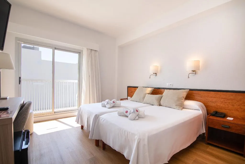 Double or Twin SIDE SEA VIEW Room, JS Miramar, Majorca