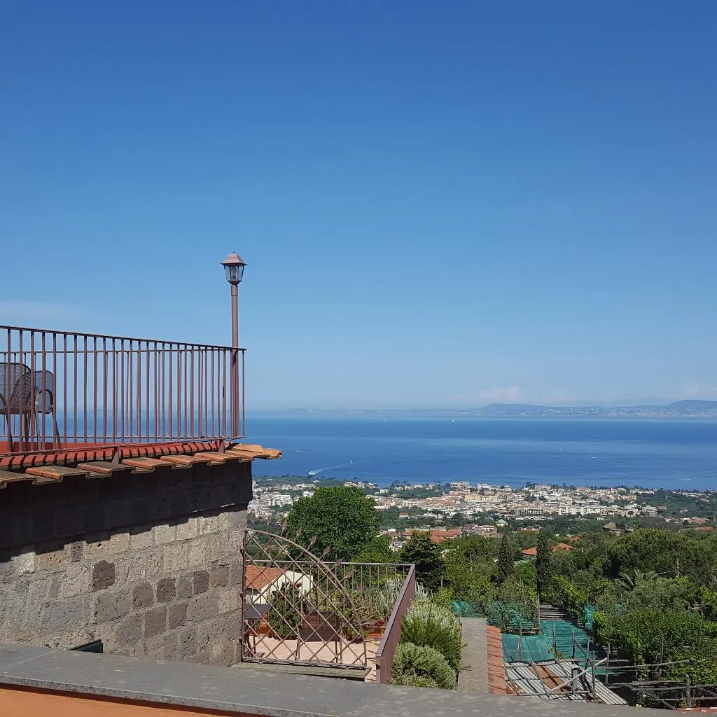 APARTMENT SUPERIOR CAPACITY 3 Room, Residence L'Incanto Sorrento, Naples