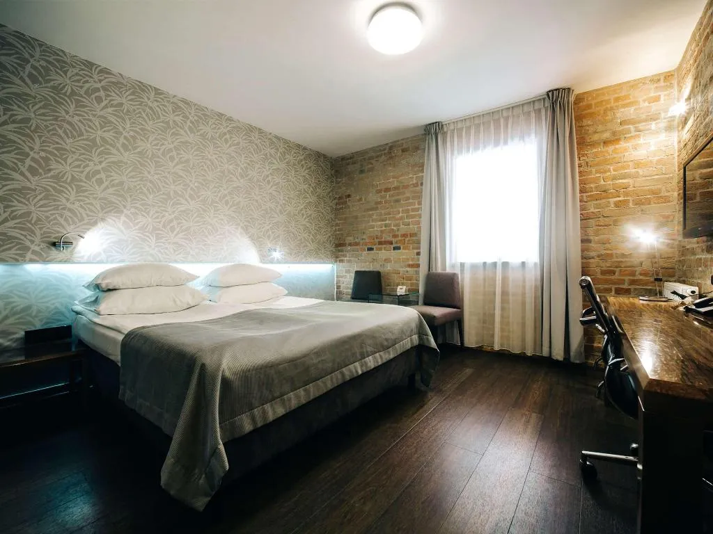 Room, Q Hotel Grand Cru Gdansk, Gdansk