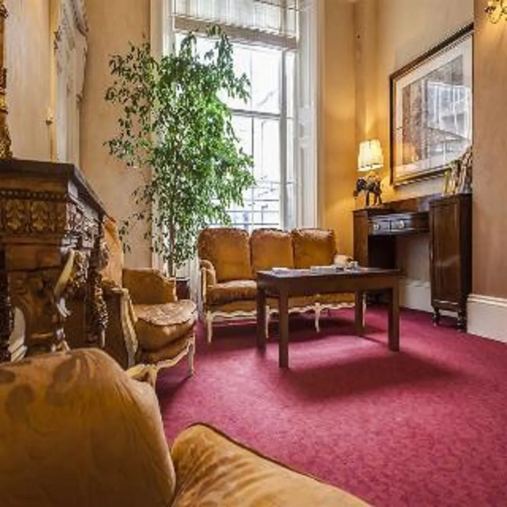 Lobby, Albany House, Dublin
