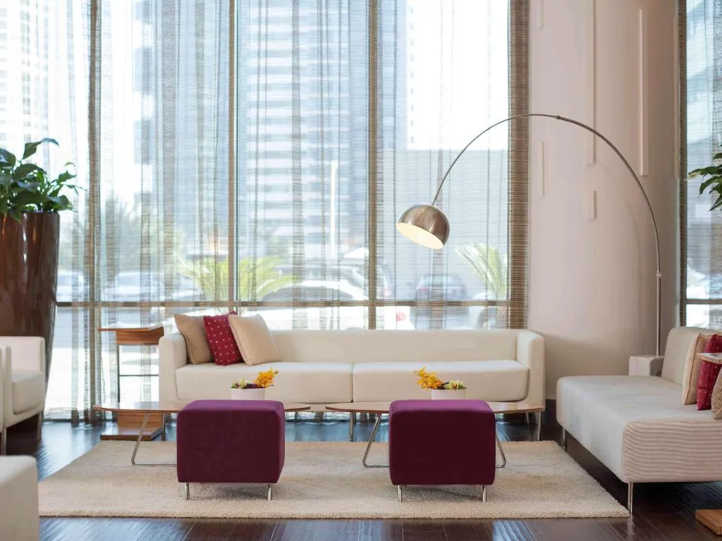 Bar, Pullman Dubai JLT, Dubai
