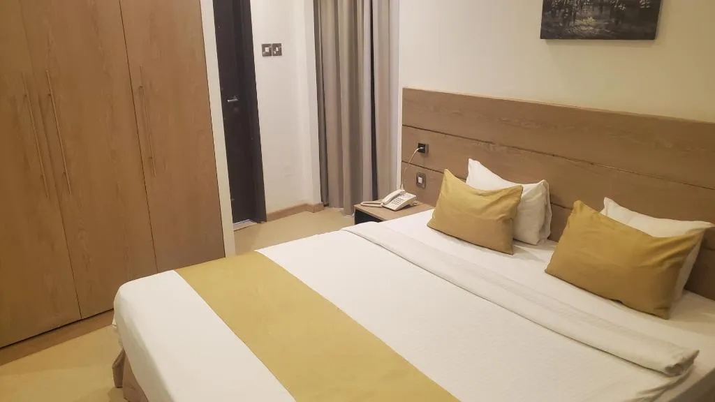 Room, Aldar Hotel, Dubai