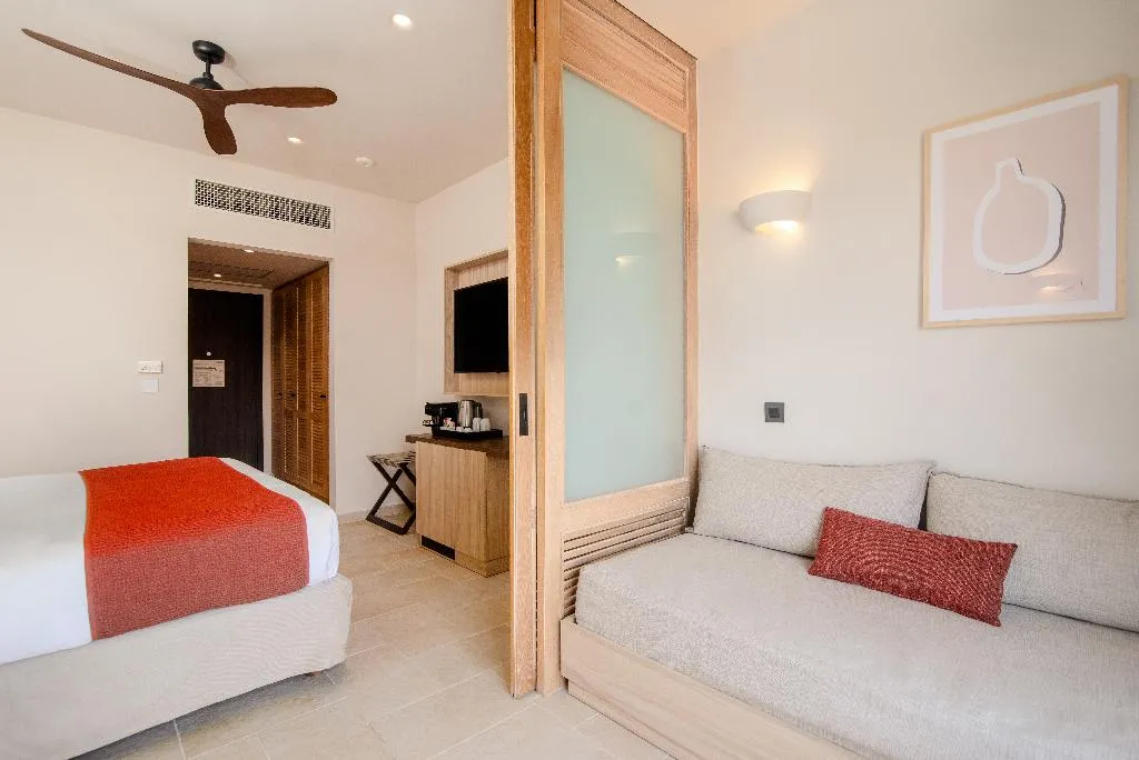 FAMILY ROOM STANDARD Room, Hyatt Ziva Corfu, Corfu