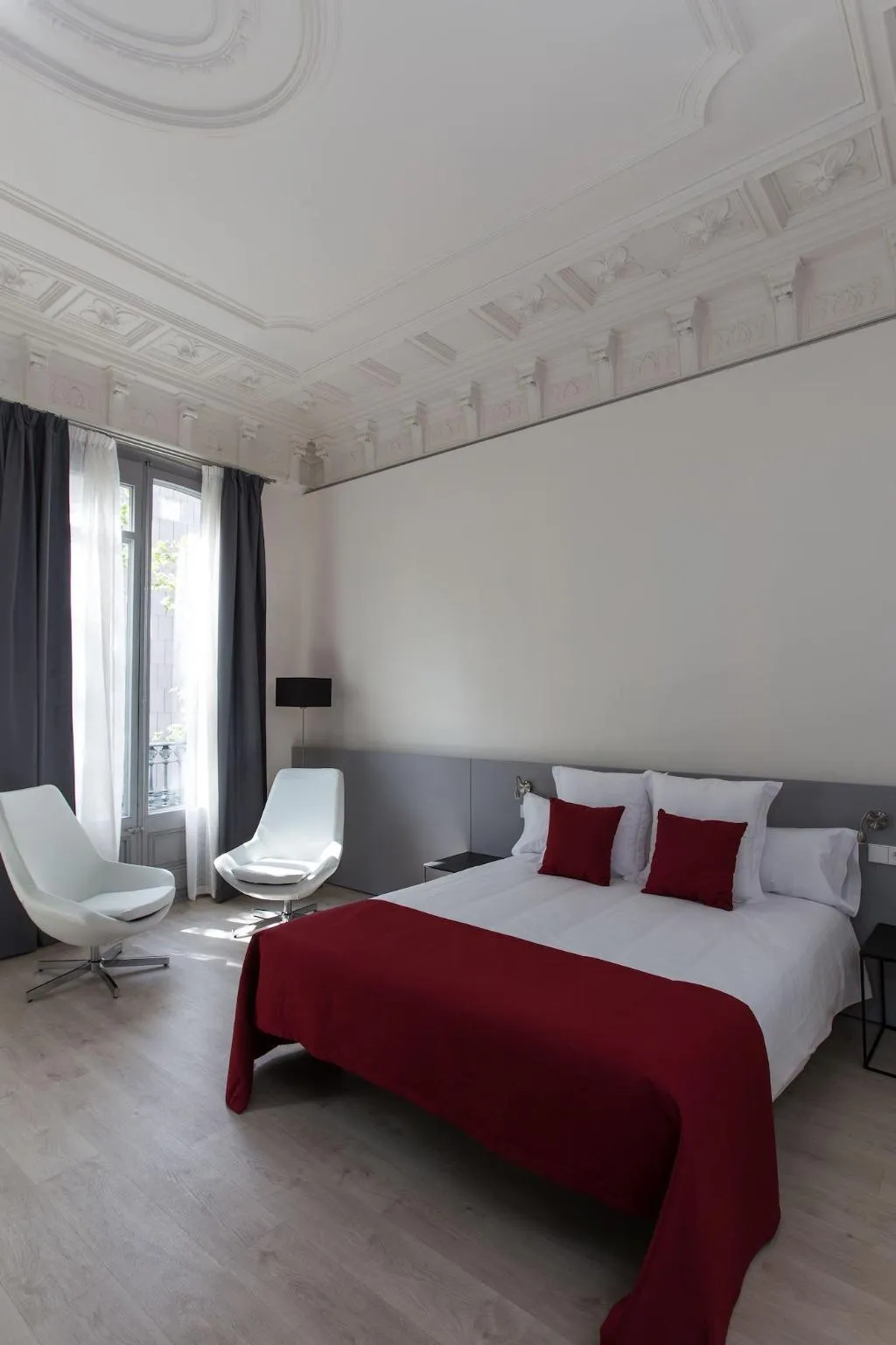 Room, Izaila Plaza Catalunya, Barcelona
