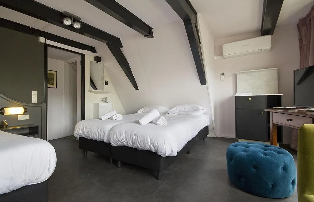 Room, Mr. Monkey Amsterdam, Amsterdam