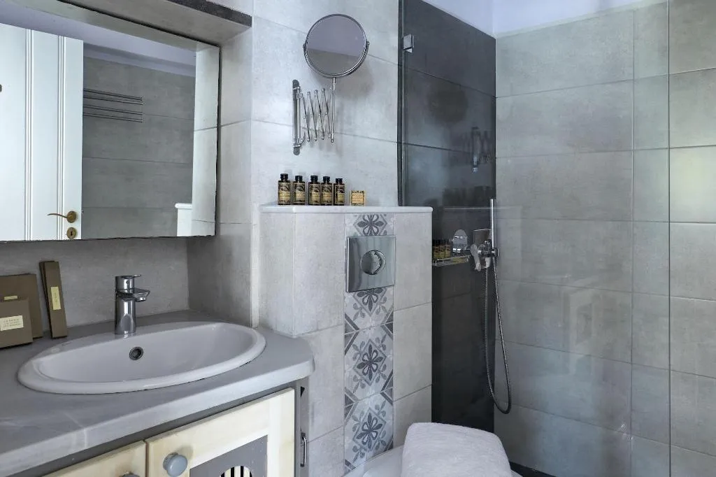 Room, Allure Breeze Suites, Santorini