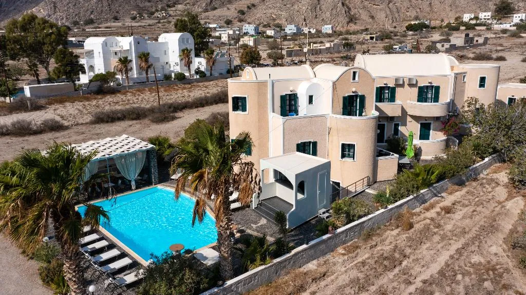 General view, Villa Anemomilos Perissa, Santorini